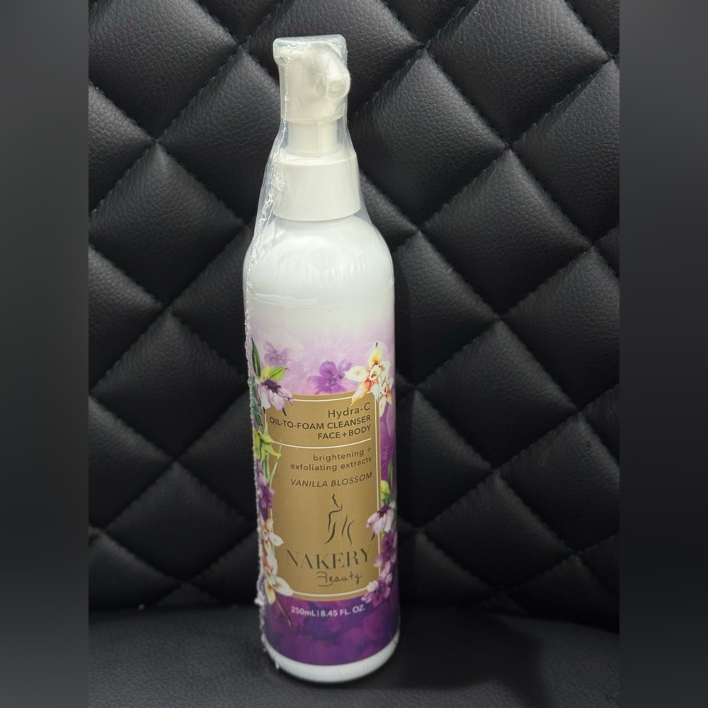 Nakery Beauty Hydra-C Oil to Foam Cleanser for Face & Body (Brand New Sealed )
